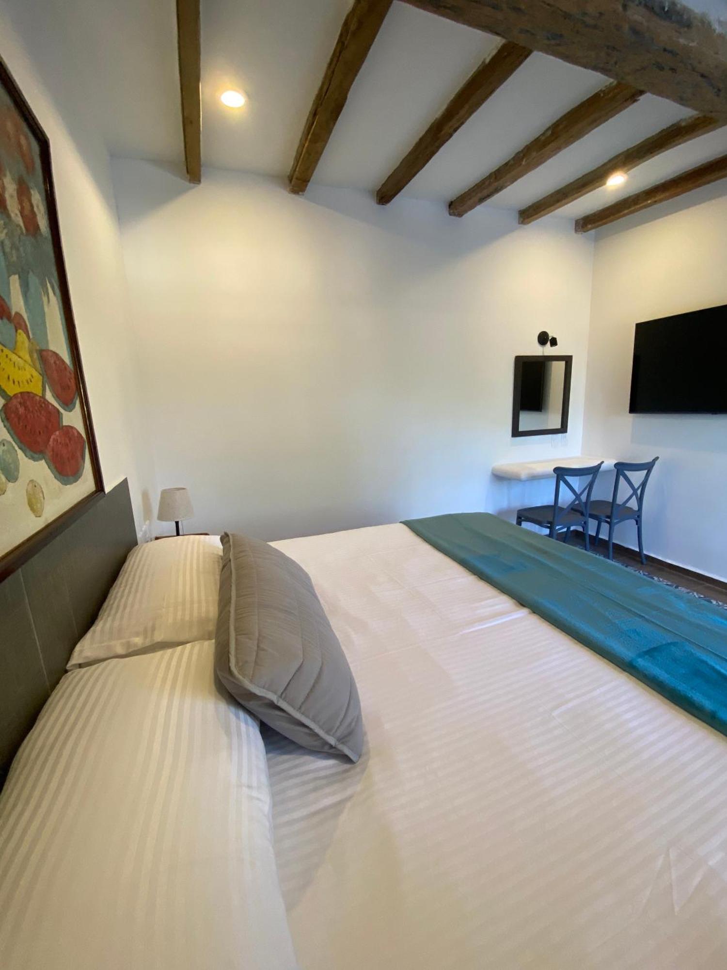 Hotel Tierra Marina Centro Historico Масатлан Экстерьер фото